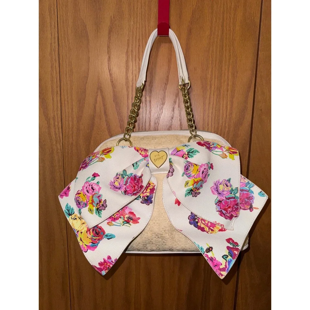 Betsey Johnson XOX Betsey Straw Satchel Floral Bow Handbag Gold Chain Handles